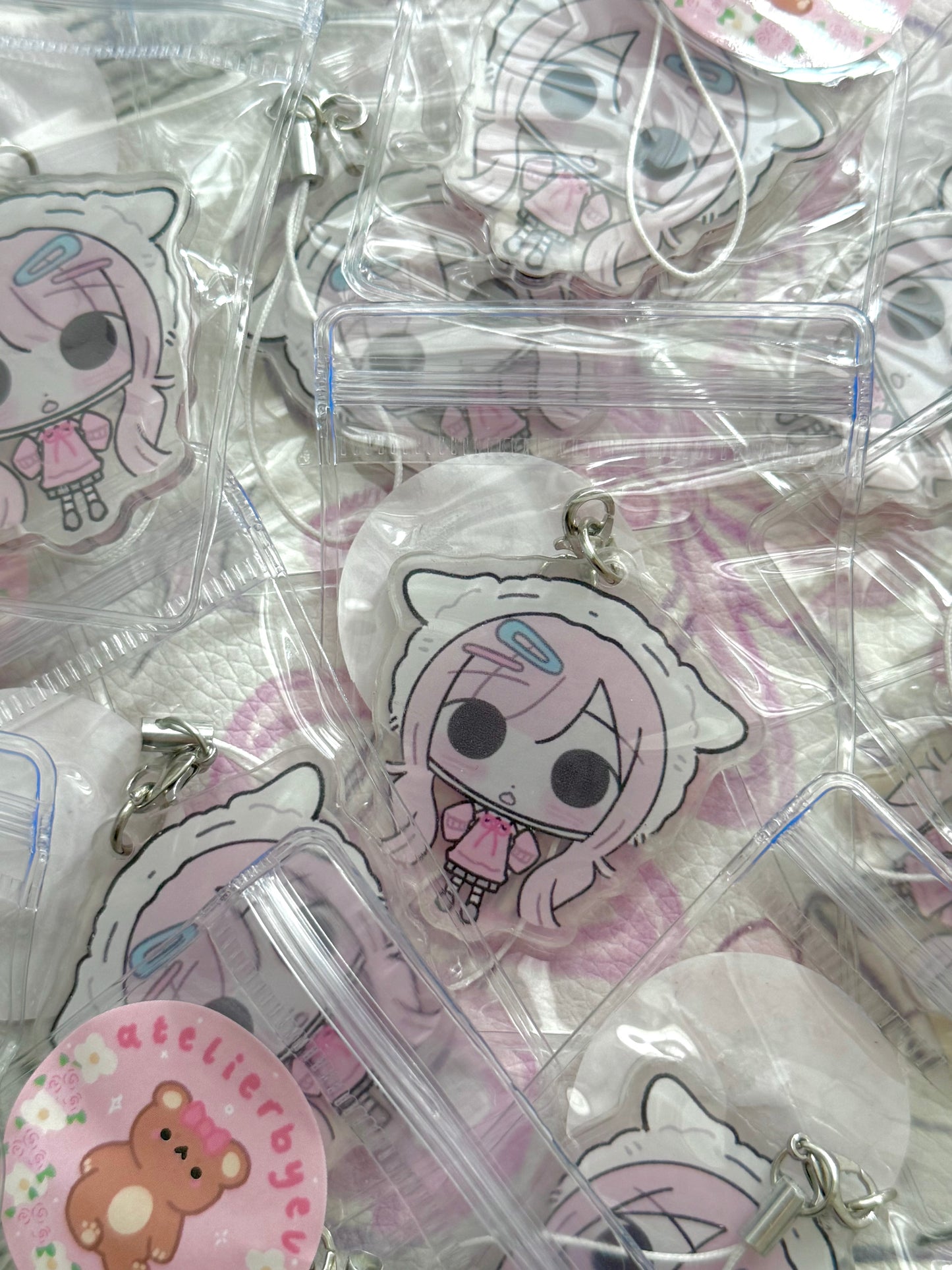 Melo cake pink keyring