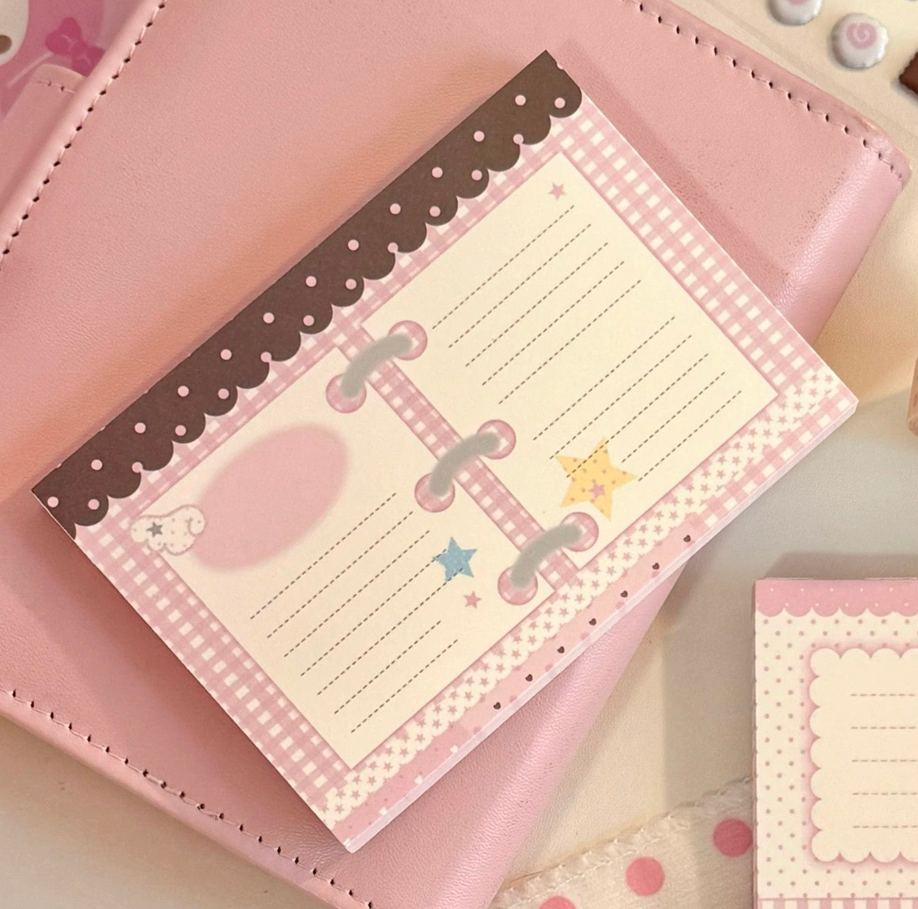 Polka dot binder memo pad