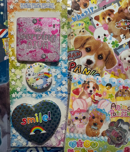 Lucky buttons 3pc pin set