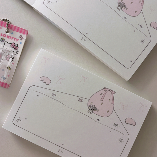 Strawberry cake memo pad